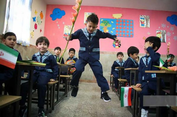 تصویری از یک کلاس در نخستین روز آغاز سال تحصیلی