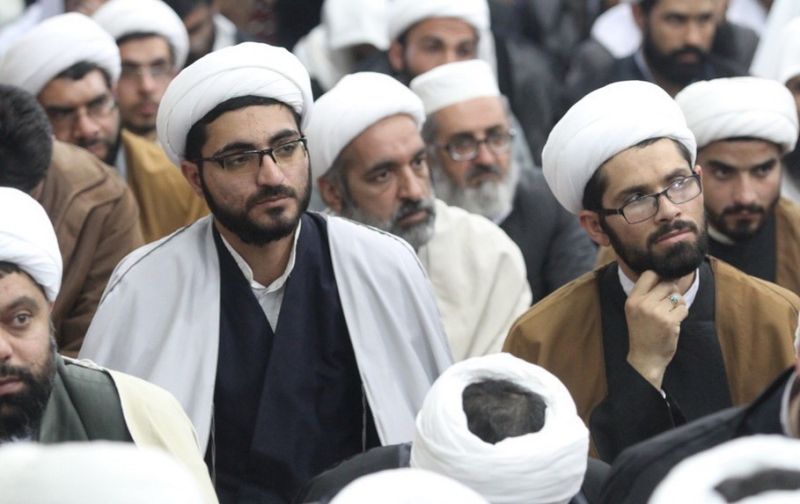 پرونده:عمامه5.jpeg